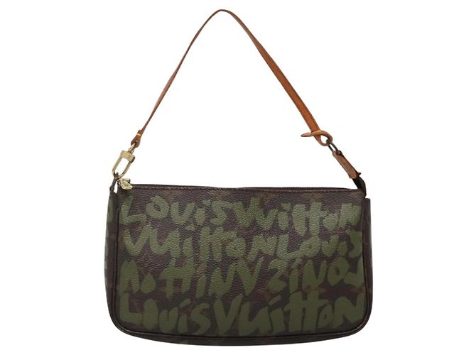 LOUIS VUITTON Pochette Accessoires Graffiti Pouch Khaki M92191 LV Auth bs28566 Caqui Monograma - vista 13