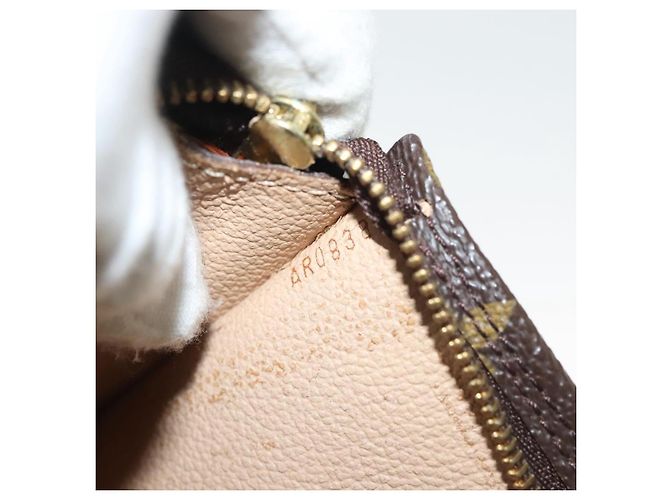LOUIS VUITTON Monogram Bucket PM Accessory Pouch LV Auth th6252 - view 12