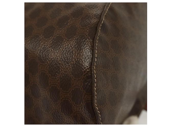 Céline Borsa a Spalla in Tela Macadam CELINE in Pelle PVC Marrone Oro Auth 136070 D'oro - vista 12