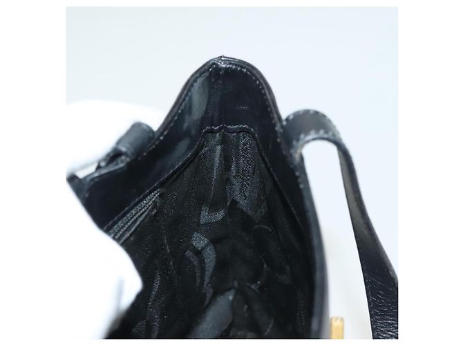 Borsa a mano Salvatore Ferragamo in pelle nera e oro Auth 139277 Nero D'oro - vista 17