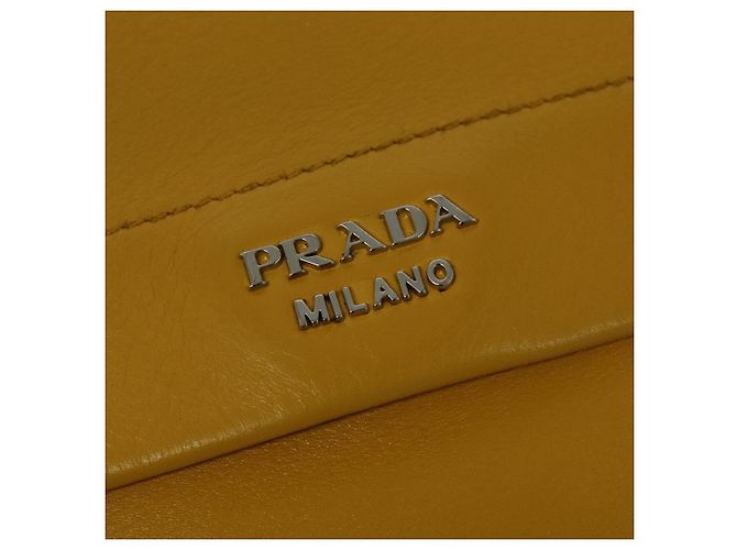 PRADA Schultertasche Gelb Silber Auth 138192 - Ansicht 17