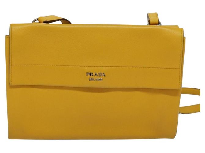 PRADA Schultertasche Gelb Silber Auth 138192 - Ansicht 2