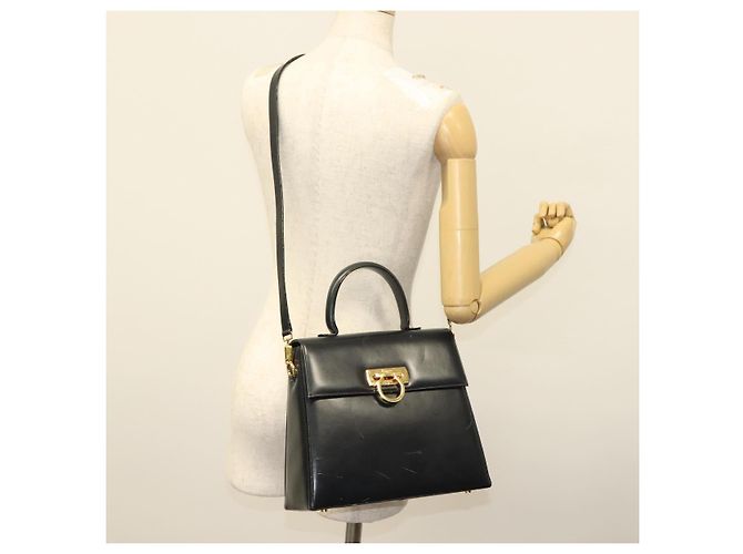 Borsa a mano in pelle Gancini Salvatore Ferragamo 2 in 1 Nero Oro Auth 136400 - vista 27
