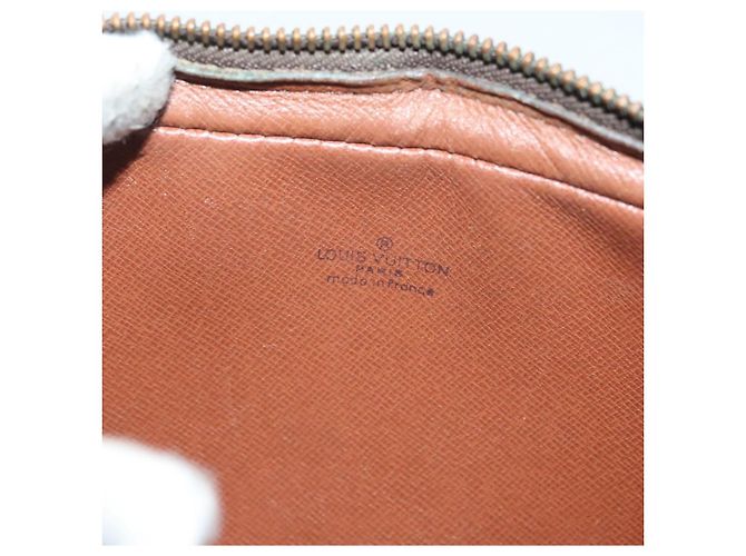 LOUIS VUITTON Clutch Marly Dragonne PM Monogram M51827 LV Auth th6275 Monogramma - vista 18