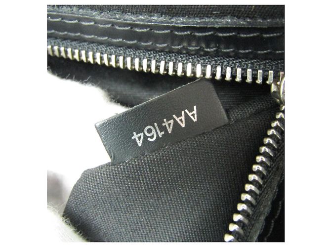 Borsa Louis Vuitton Epi Blair MM Nero - vista 17