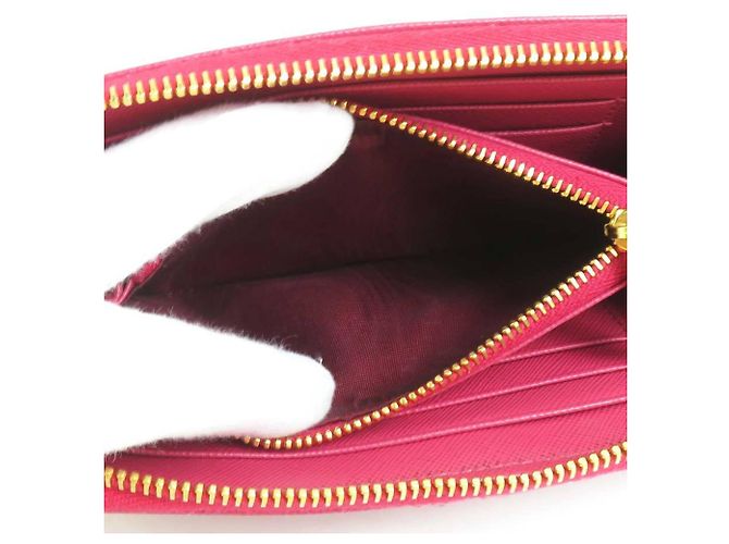 Cartera Compacta Prada en Cuero Rosa - vista 4