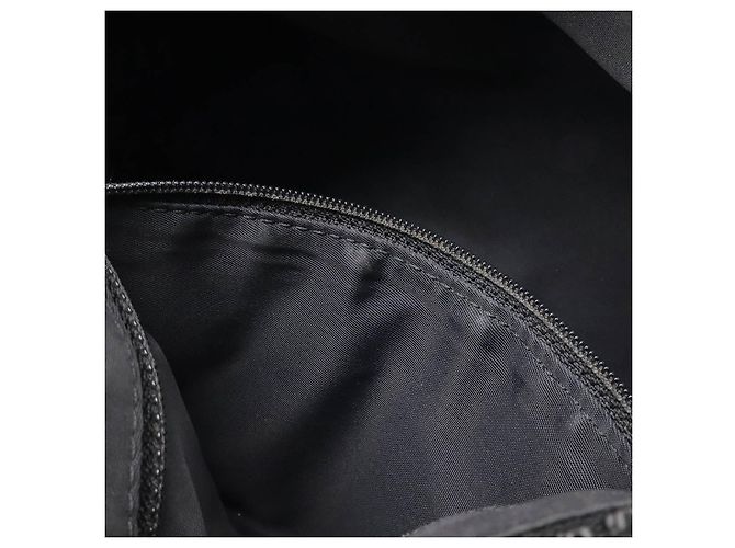 Borsa a Spalla in Nylon e Gomma Chanel Nero - vista 9