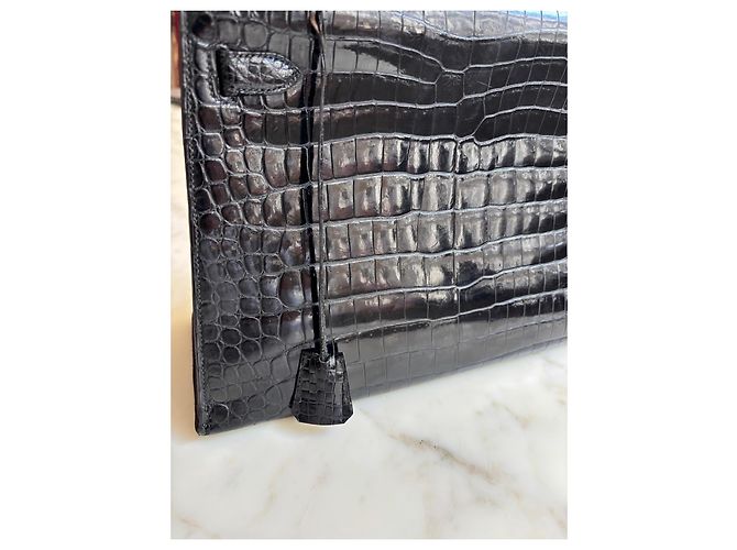 Borsa Hermès, modello Kelly Crocodile Nero. - vista 3