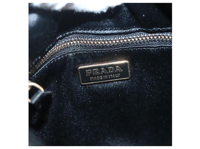 PRADA Borsa a Spalla con Catena Pelle Nera Oro Auth 129605 Nero D'oro - vista 18