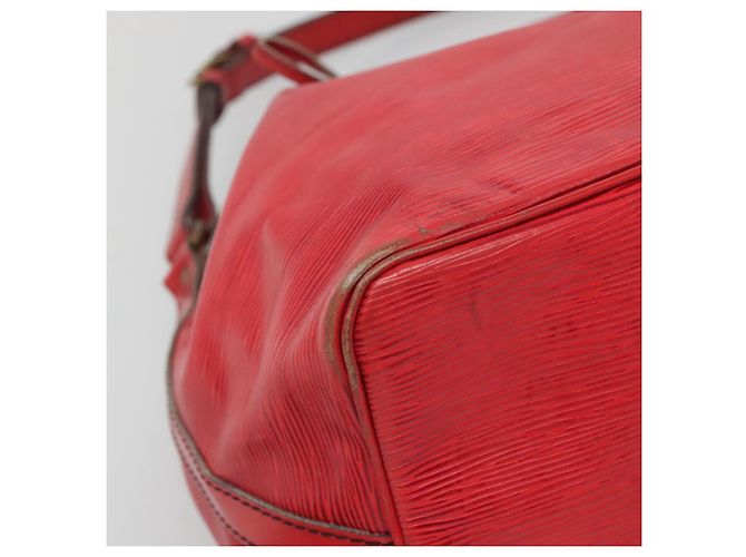 Noe LOUIS VUITTON Borsa a Spalla Petit Noé Epi Rossa M44107 LV Auth th6293 Rosso - vista 14