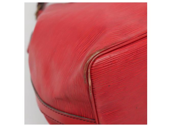 Noe LOUIS VUITTON Borsa a Spalla Petit Noé Epi Rossa M44107 LV Auth th6293 Rosso - vista 16