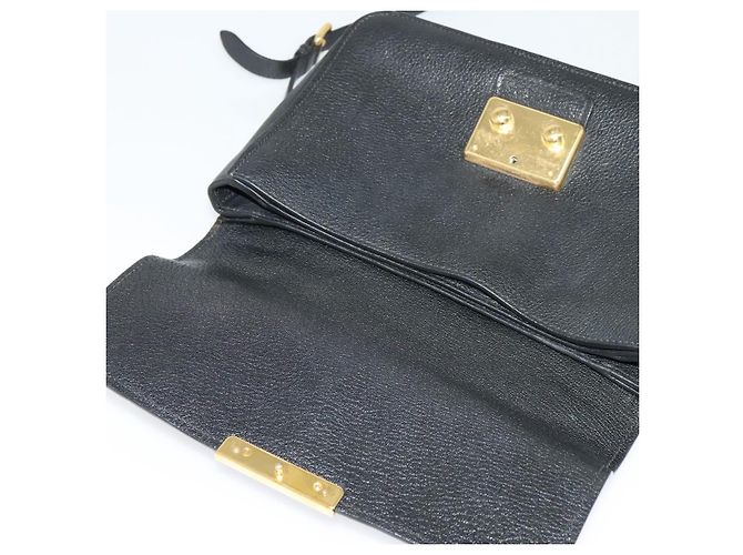 Borsa a mano Miu Miu in pelle 2 in 1 nera e oro Auth 138148 Nero D'oro - vista 22