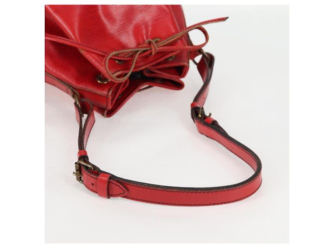 Noe LOUIS VUITTON Borsa a Spalla Petit Noé Epi Rossa M44107 LV Auth 136852 Rosso - vista 7