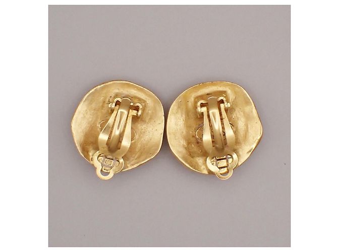 Chanel Vintage CC Round Clip-On Metal Small D'oro - vista 2