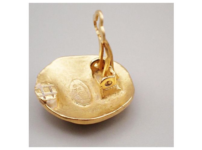 Chanel Vintage CC Round Clip-On Metal Small D'oro - vista 7