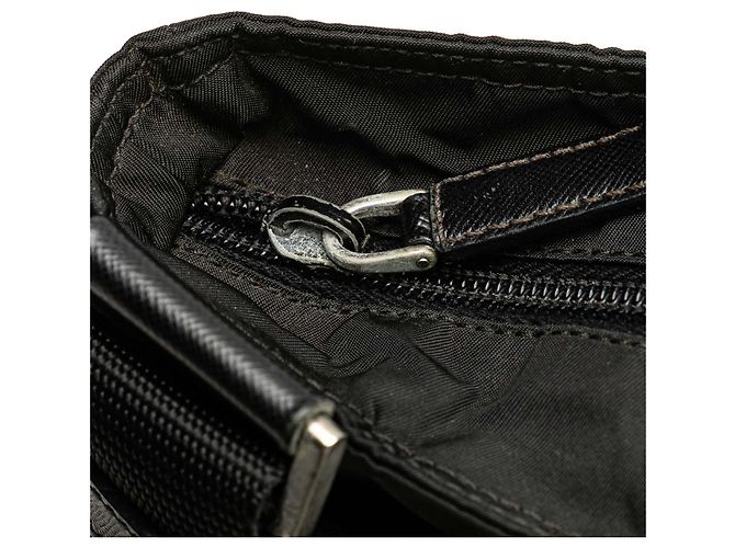 Prada Borsa a Tracolla Nera in Tessuto con Zip Nero - vista 8