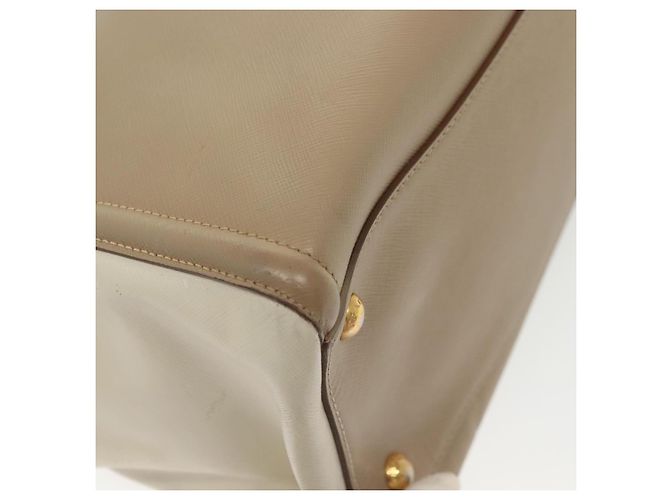 Saffiano Borsa PRADA in pelle Safiano 2 in 1 beige oro Auth BA4750 D'oro - vista 19
