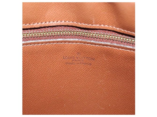 LOUIS VUITTON Clutch Marly Dragonne GM Monogram M51825 LV Auth th6294 Monogramma - vista 20