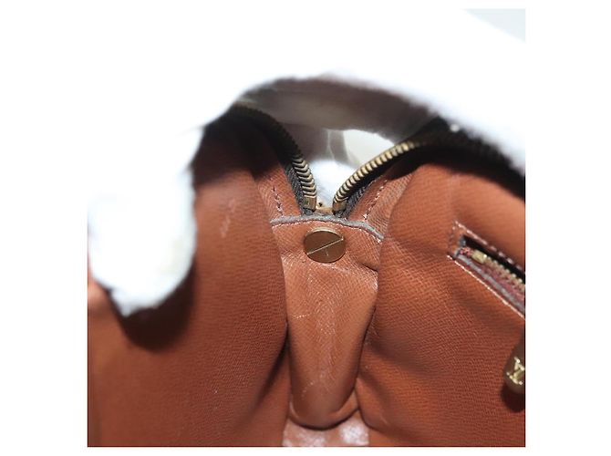 LOUIS VUITTON Clutch Marly Dragonne GM Monogram M51825 LV Auth th6294 Monogramma - vista 22