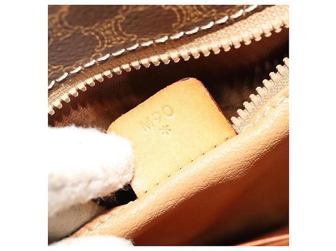Céline Borsa a Spalla in Tela Macadam CELINE in Pelle PVC Marrone Oro Auth bs28466 D'oro - vista 12