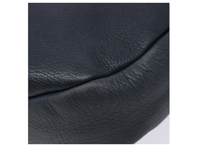 Salvatore Ferragamo Gancini Shoulder Bag Leather Navy Gold Auth 138329 Golden Navy blue - view 9