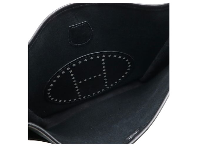 Hermès Hermes Evelyn II 2 PM Shoulder Bag Black - view 7