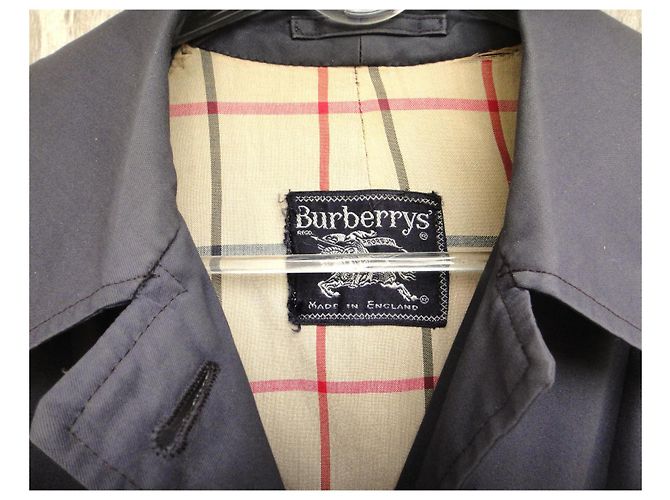 Impermeable Burberry Azul Marino Corte Raglán - vista 3