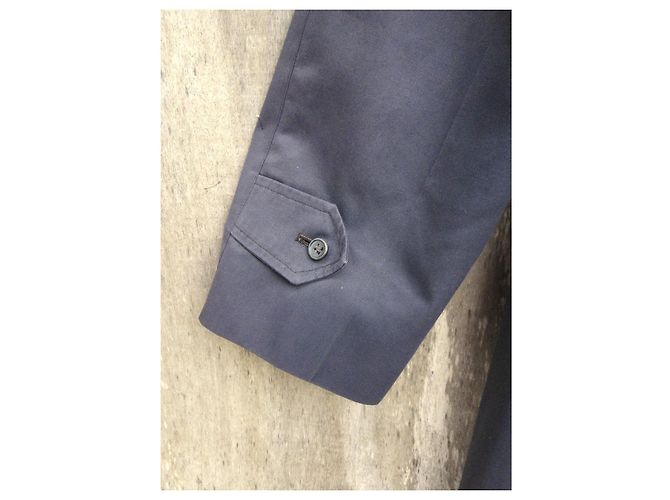 Impermeable Burberry Azul Marino Corte Raglán - vista 8