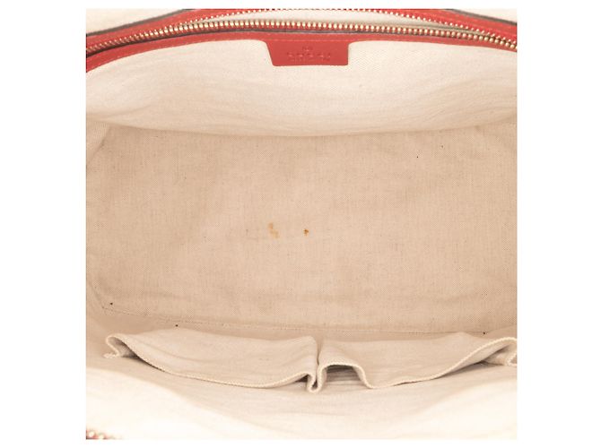 Gucci Rote große Microguccissima Lacktasche mit Kuppelgriff - Ansicht 4