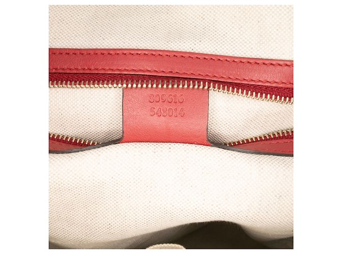 Gucci Rote große Microguccissima Lacktasche mit Kuppelgriff - Ansicht 6