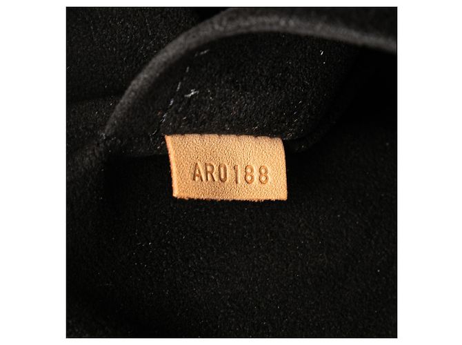 Louis Vuitton Marrone Monogramma Marignan Nero - vista 6