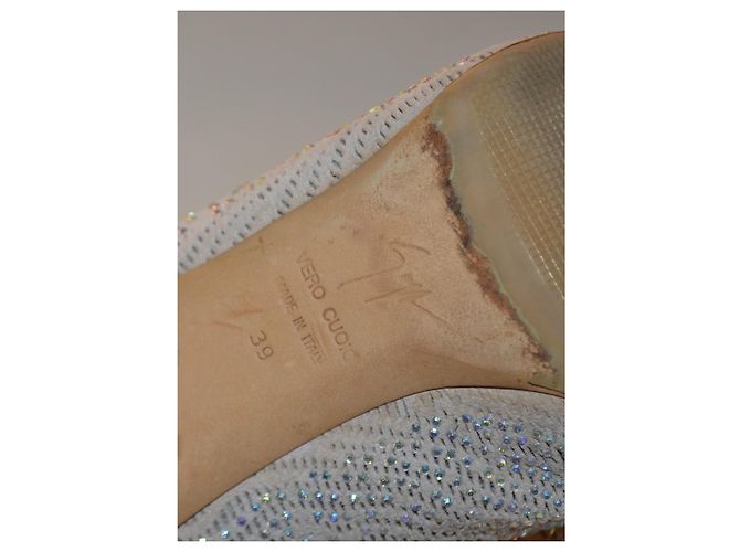 Décolleté Giuseppe Zanotti in pelle e cristalli beige taglia 39 - vista 6
