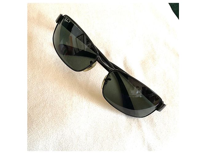Ray-Ban RB3364 polarizado - vista 3