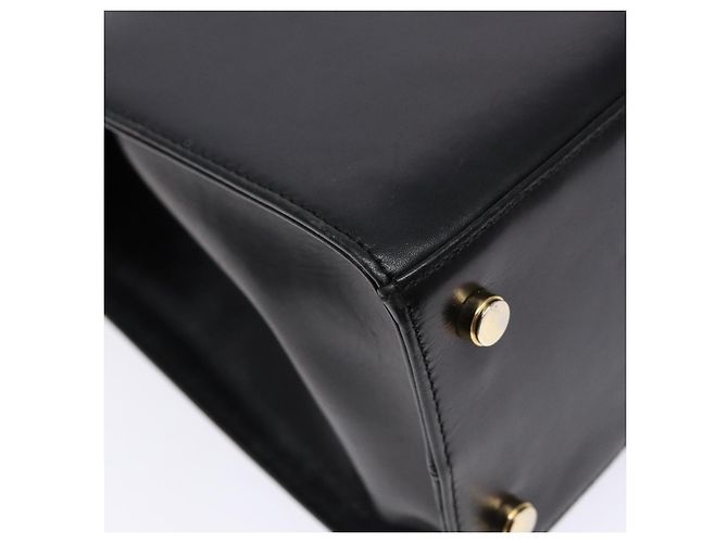 Borsa a Spalla Vala in Pelle Nera e Oro Salvatore Ferragamo Auth bs28484 Nero D'oro - vista 16