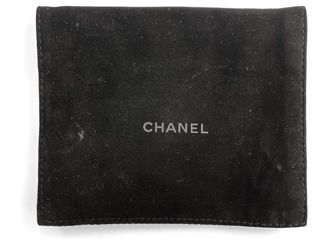 Timeless Chanel Classic Single Flap Small Caviar Leather Matelassè Folding Wallet Red - view 11