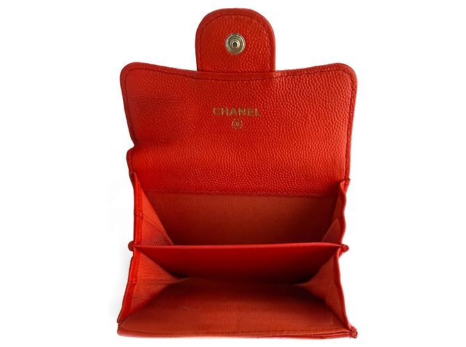 Timeless Chanel Classic Single Flap Small Caviar Leather Matelassè Folding Wallet Red - view 7