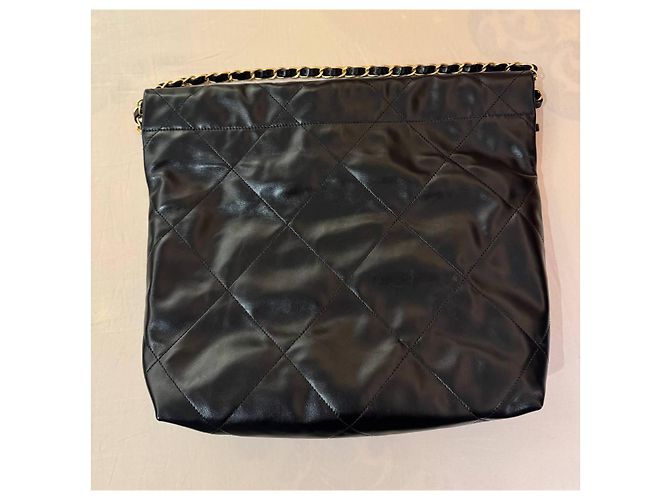 Borsa a mano Chanel 22 piccola in pelle nera Nero - vista 3