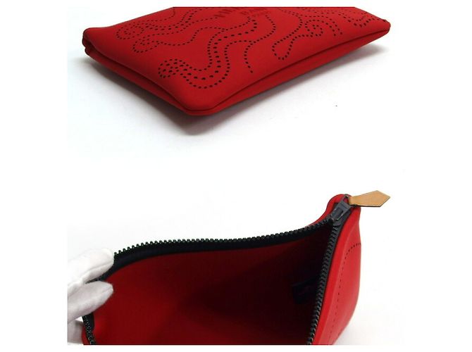 Hermès Neoban MM perforierte Tasche mit geprägtem Oktopus Rot - Ansicht 4