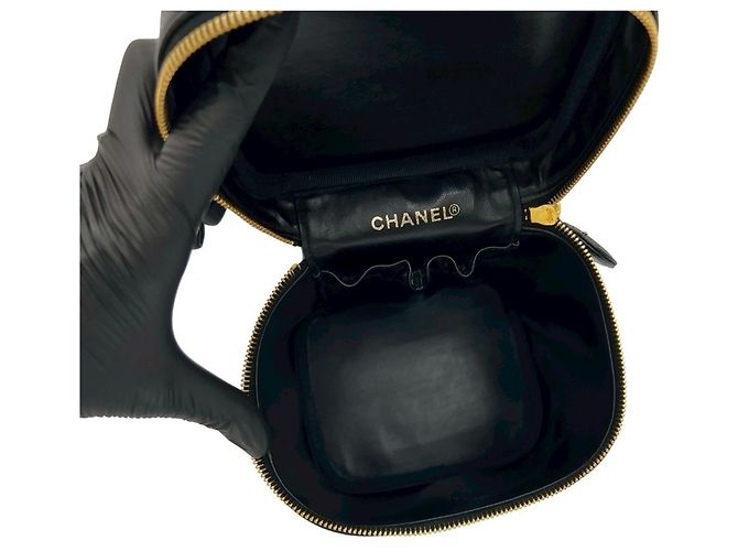 Borsa Vanity in Pelle Caviar Chanel Coco Mark Nero - vista 9