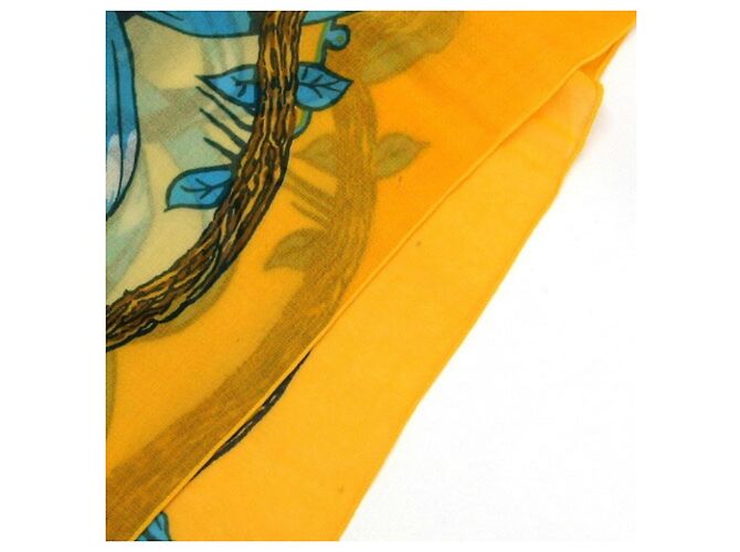 Chal grande de algodón Hermès con estampado Jungle Love Multicolor Verde Amarillo - vista 9