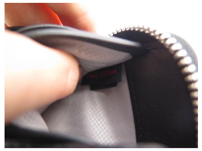 NUOVO LOTTO ASTUCCIO PER OCCHIALI TUMI BELDEN + PORTAFOGLIO A TRE PANNELLI IN PELLE NERA - vista 21