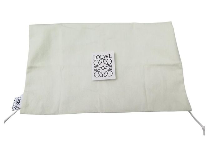 NUOVA POCHETTE DA TOILETTE LOEWE PUZZLE FOLD C510WBPX01 IN PELLE - vista 12