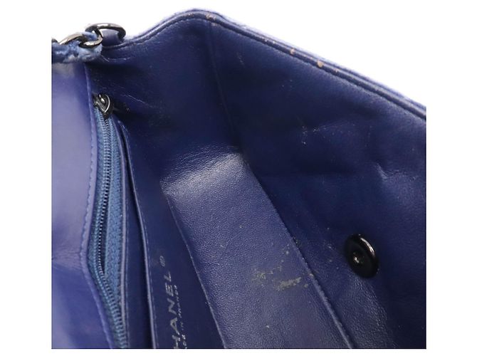 Bolso de hombro mini matelassé de terciopelo de Chanel Azul - vista 5