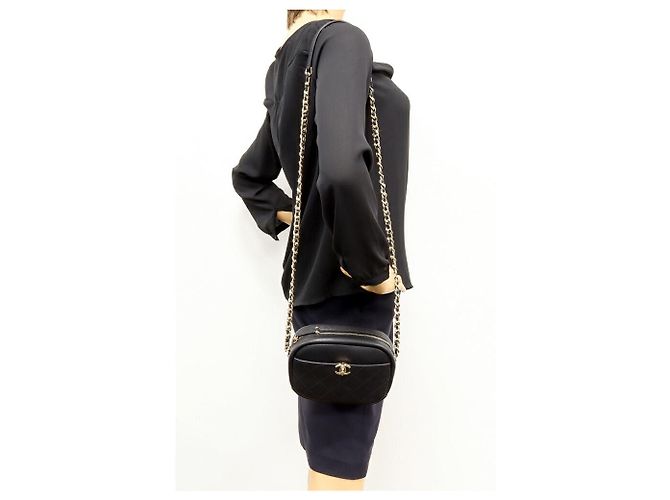 Camera Borsa a spalla Chanel in pelle matelassé di vitello AS0137 Nero - vista 2