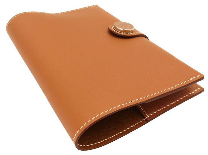 Hermès Hermes R.M.S Evercolor Passport Holder Golden - view 4
