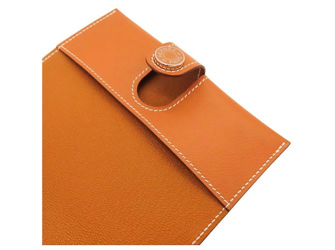 Hermès Hermes R.M.S Evercolor Passport Holder Golden - view 7