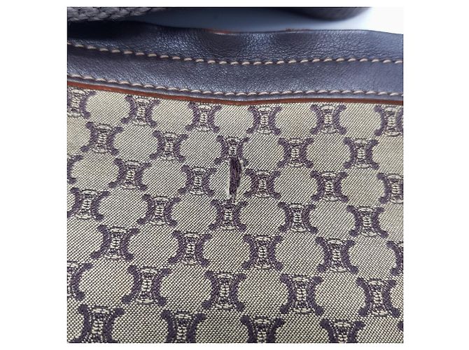 Céline Borsa a Spalla Celine Macadam con Stampa Totale Marrone - vista 7