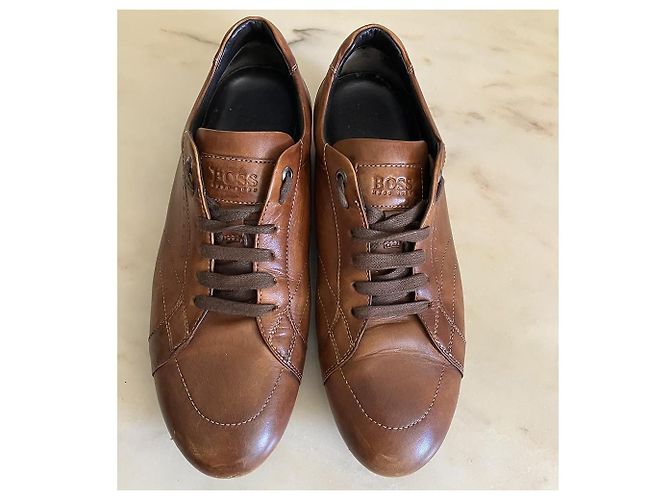 Sneakers Hugo Boss in pelle marrone - vista 2