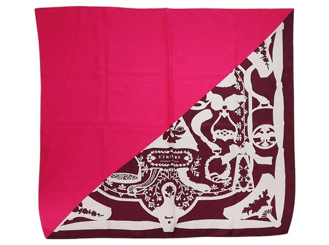 Silk In Foulard in seta Hermès Carré 90 Cadre Etrière Tattoo Rosa - vista 2