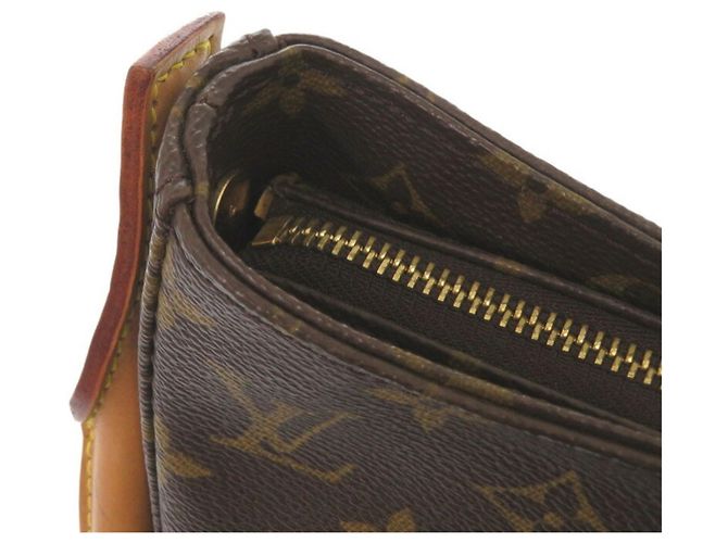 Louis Vuitton Looping GM Monogram Schultertasche Braun - Ansicht 10